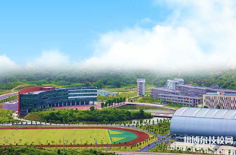 src=http://www.guwenhua.net/skin/zonghe/image/nopic.gif