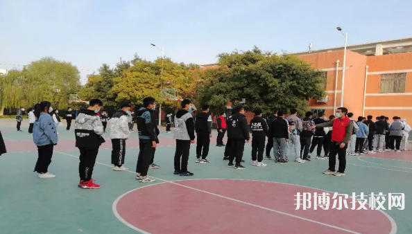 甘肅省武威市涼州區(qū)職業(yè)中等專(zhuān)業(yè)學(xué)校2022年招生辦聯(lián)系電話