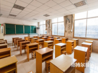 重慶建筑高級技工學(xué)校2023年招生辦聯(lián)系電話