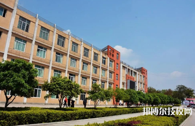 平利縣職業(yè)教育中心怎么樣、好不好
