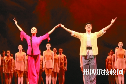 蘭州華志藝術(shù)學(xué)校2022年招生辦聯(lián)系電話