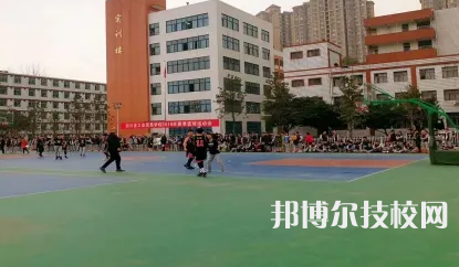 廣元交通技工學(xué)校2022年招生辦聯(lián)系電話