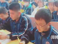 甘肅環(huán)縣職業(yè)中等專業(yè)學(xué)校2023年地址在哪里
