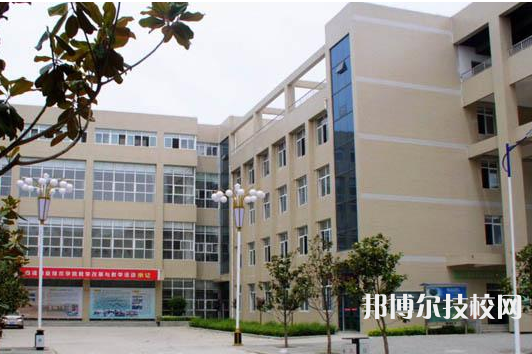 商洛衛(wèi)生學(xué)校怎么樣、好不好