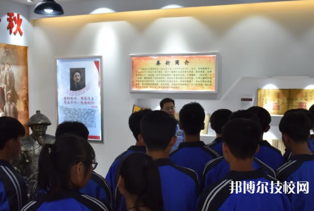 瓜州冶金中等專業(yè)學(xué)校地址在哪里 