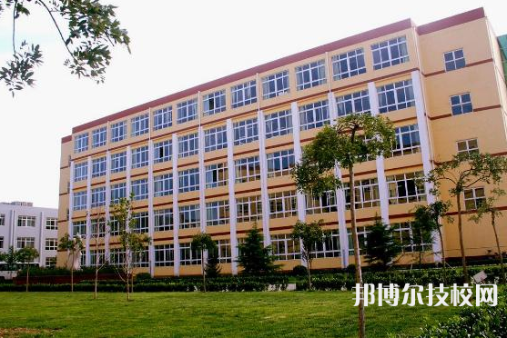 廊坊衛(wèi)生學(xué)校地址在哪里
