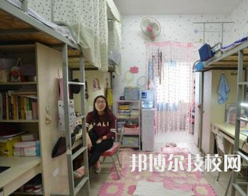 四川宜賓南溪職業(yè)技術(shù)學(xué)校2022年宿舍條件