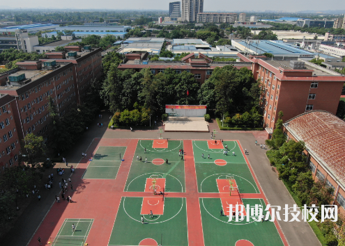 眉山科學(xué)技術(shù)學(xué)校地址在哪里