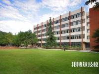 四川東坡中等職業(yè)技術(shù)學(xué)校2022年招生辦聯(lián)系電話