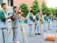 義烏國際商貿(mào)學校2022年招生辦聯(lián)系電話