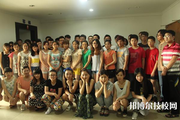 北部灣職業(yè)技術(shù)學校2023年網(wǎng)站網(wǎng)址