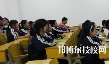 四川高縣職業(yè)技術(shù)學(xué)校2022年招生辦聯(lián)系電話