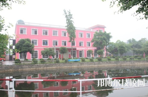 宜賓柳嘉職業(yè)中學(xué)網(wǎng)站網(wǎng)址