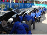 張家口華翔中等職業(yè)學(xué)校2023年招生辦聯(lián)系電話