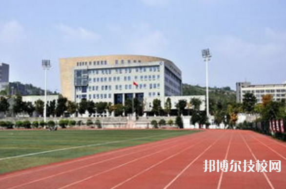 重慶青山工業(yè)技工學校怎么樣、好不好