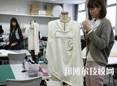 張家口科技職業(yè)學校2022年有哪些專業(yè)
