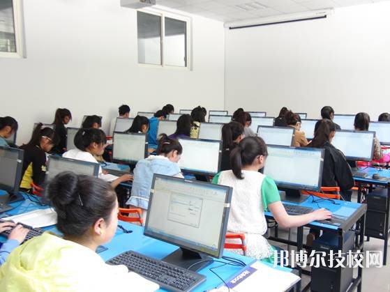 泊頭京泊職業(yè)技術(shù)學(xué)校網(wǎng)站網(wǎng)址