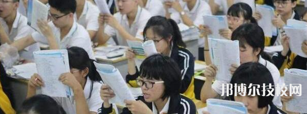 四川宜賓職業(yè)技術(shù)學(xué)校2022年招生錄取分?jǐn)?shù)線