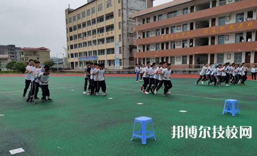 宜賓敘州區(qū)高場(chǎng)職業(yè)技術(shù)學(xué)校怎么樣、好不好