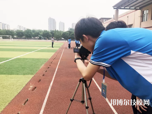 唐山路南職業(yè)技術(shù)學(xué)校2022年招生辦聯(lián)系電話