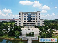 肇慶工業(yè)貿(mào)易學(xué)校2023年地址在哪里