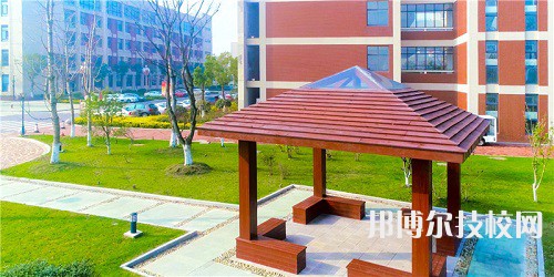 江蘇省海門(mén)中等專(zhuān)業(yè)學(xué)校2022年有哪些專(zhuān)業(yè)