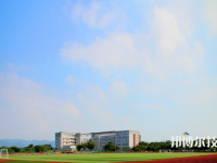 重慶工貿(mào)高級技工學校2023年報名條件、招生要求、招生對象