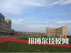 張家口經(jīng)貿(mào)學(xué)校2022年報名條件、招生要求、招生對象