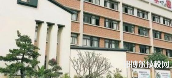 廣安景山職業(yè)高中學(xué)校2022年宿舍條件