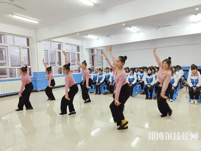 衡水衡滄影視武術(shù)藝術(shù)學(xué)校2022年有哪些專業(yè)