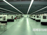 南京信息工程技工學(xué)校2023年報(bào)名條件、招生要求、招生對象