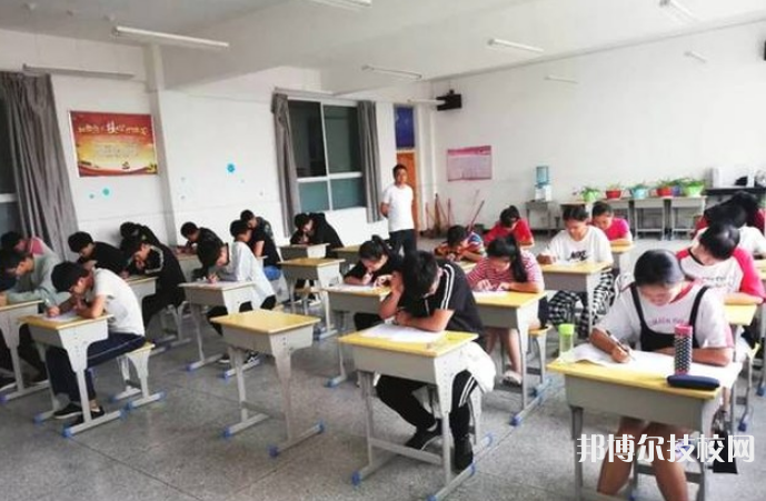 志丹縣職業(yè)技術(shù)教育中心2023年招生專業(yè)有哪些
