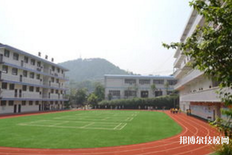迪慶州民族中等專(zhuān)業(yè)學(xué)校2022年學(xué)費(fèi)、收費(fèi)多少