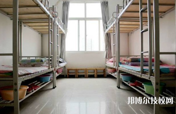重慶綦江職業(yè)教育中心2022年宿舍條件