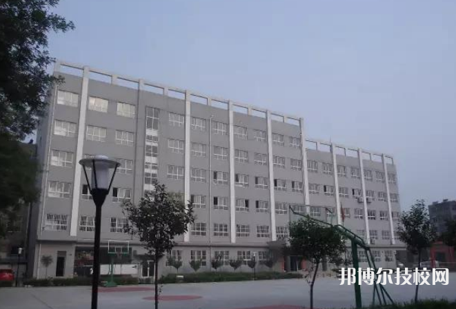 華陰市職業(yè)教育中心2023年招生簡(jiǎn)章