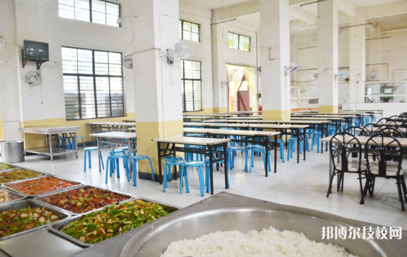 金臺(tái)區(qū)職業(yè)教育中心2023年宿舍條件