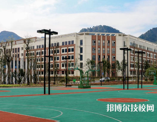 大理州財(cái)貿(mào)學(xué)校2022年招生計(jì)劃