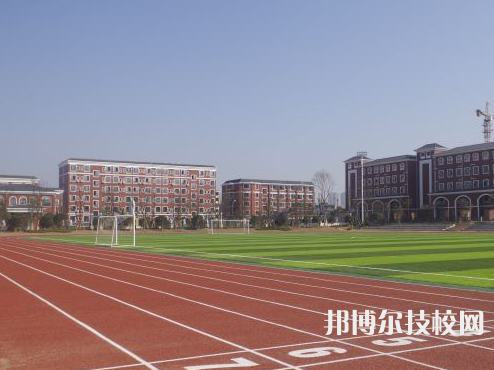 大理州財(cái)貿(mào)學(xué)校2022年招生辦電話(huà)