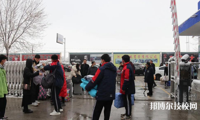 鹽山職教中心2022年報(bào)名條件、招生要求、招生對(duì)象