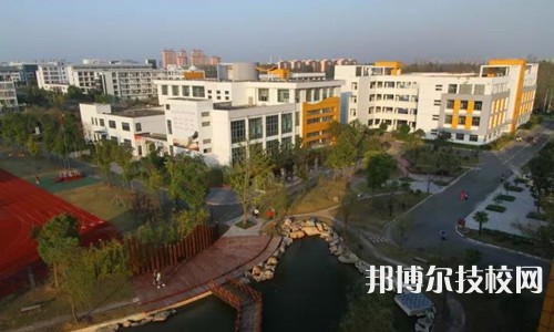 淮安文化藝術(shù)學(xué)校2022年有哪些專業(yè)