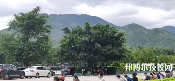 昆明市旅游職業(yè)學(xué)校2022年招生簡(jiǎn)章