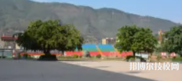 會(huì)東縣職業(yè)技術(shù)學(xué)校2022年學(xué)費(fèi)、收費(fèi)多少