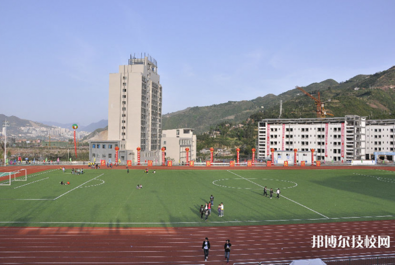 紅河財經學校2022年學費、收費多少