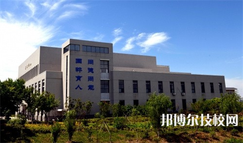云南廣播電視學(xué)校2022年招生簡章