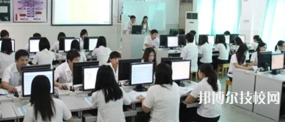 玉溪工業(yè)財(cái)貿(mào)學(xué)校2022年有哪些專(zhuān)業(yè)