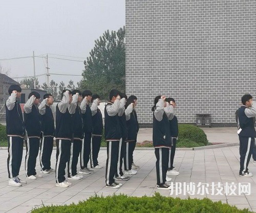 云南經(jīng)貿(mào)管理學校2022年招生辦聯(lián)系電話
