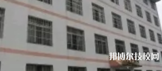 冕寧職業(yè)技術(shù)學(xué)校2022年宿舍條件