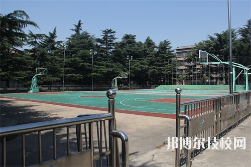 宜良縣職業(yè)高級(jí)中學(xué)2022年招生簡(jiǎn)章
