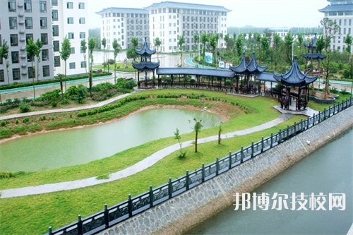 江蘇省灌南中等專業(yè)學(xué)校2022年報(bào)名條件、招生要求、招生對象