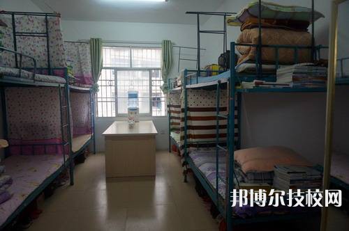 云南建筑技工學(xué)校2022年宿舍條件